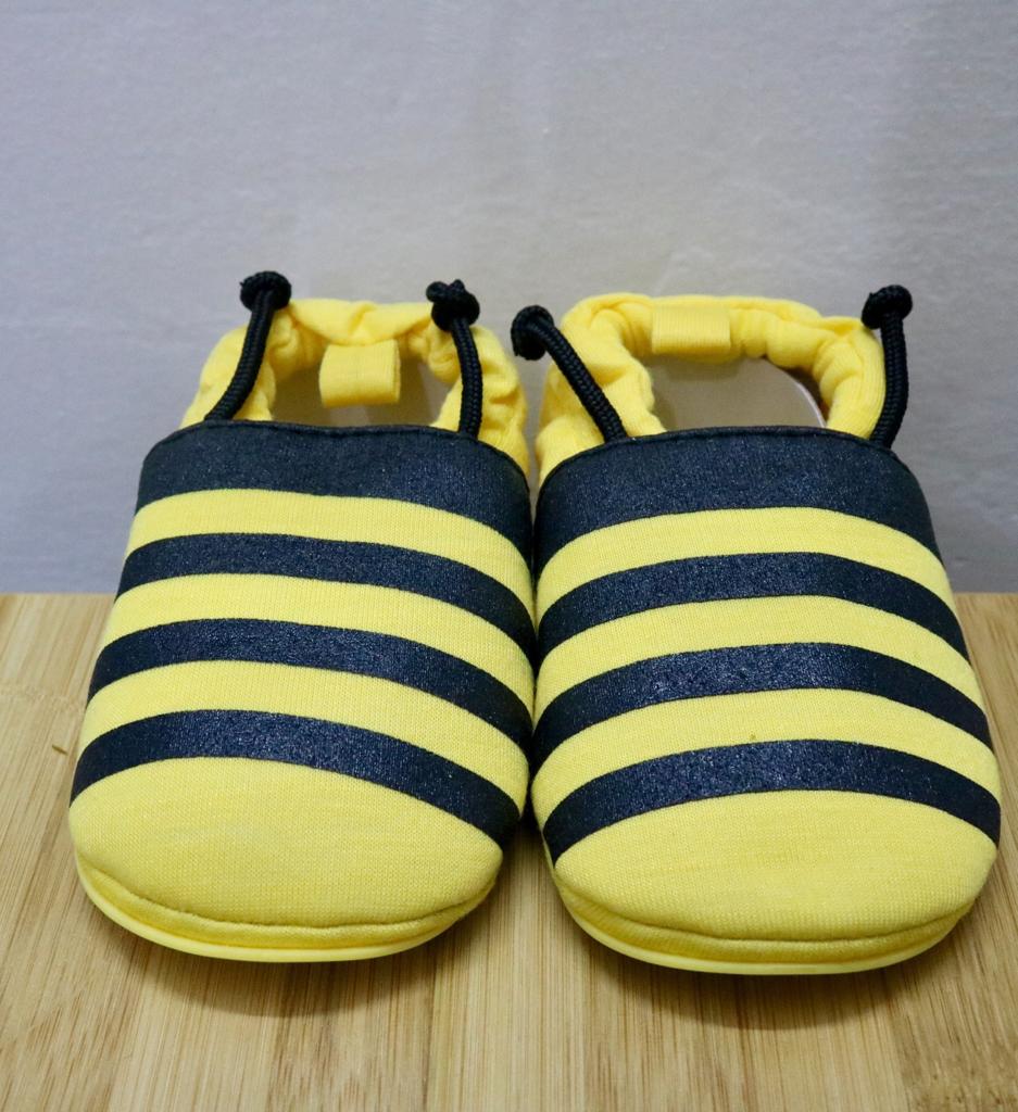Bee Squeaky Toddler Shoes | Black/Yellow